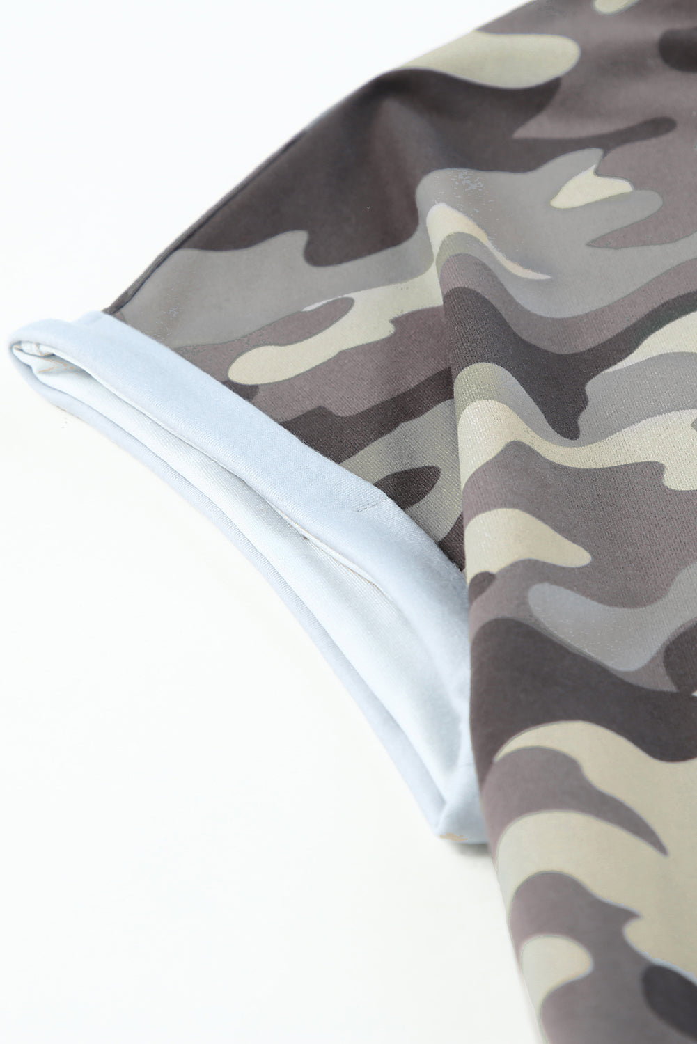 Camouflage Print Round Neck Tie Hem Tee